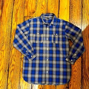GAPKIDS BLUE,WHITE & GRAY PLAID BOYS COTTON SHIRT WITH 2 PATCH POCKETS XL(14/16)